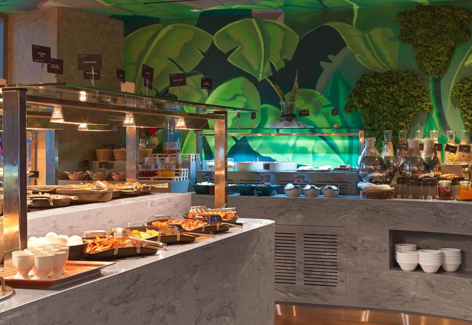 Nyx Hotel Limassol By Leonardo Hotels Экстерьер фото