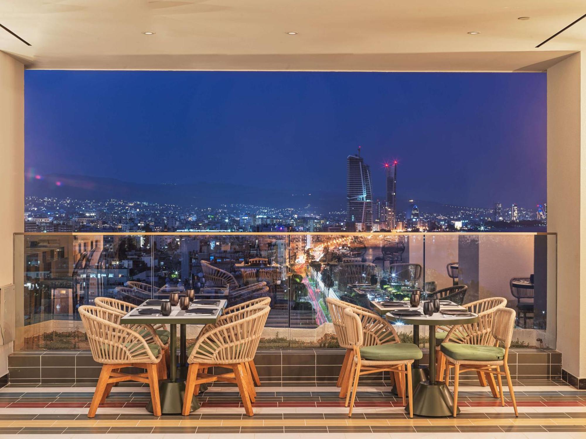 Nyx Hotel Limassol By Leonardo Hotels Экстерьер фото