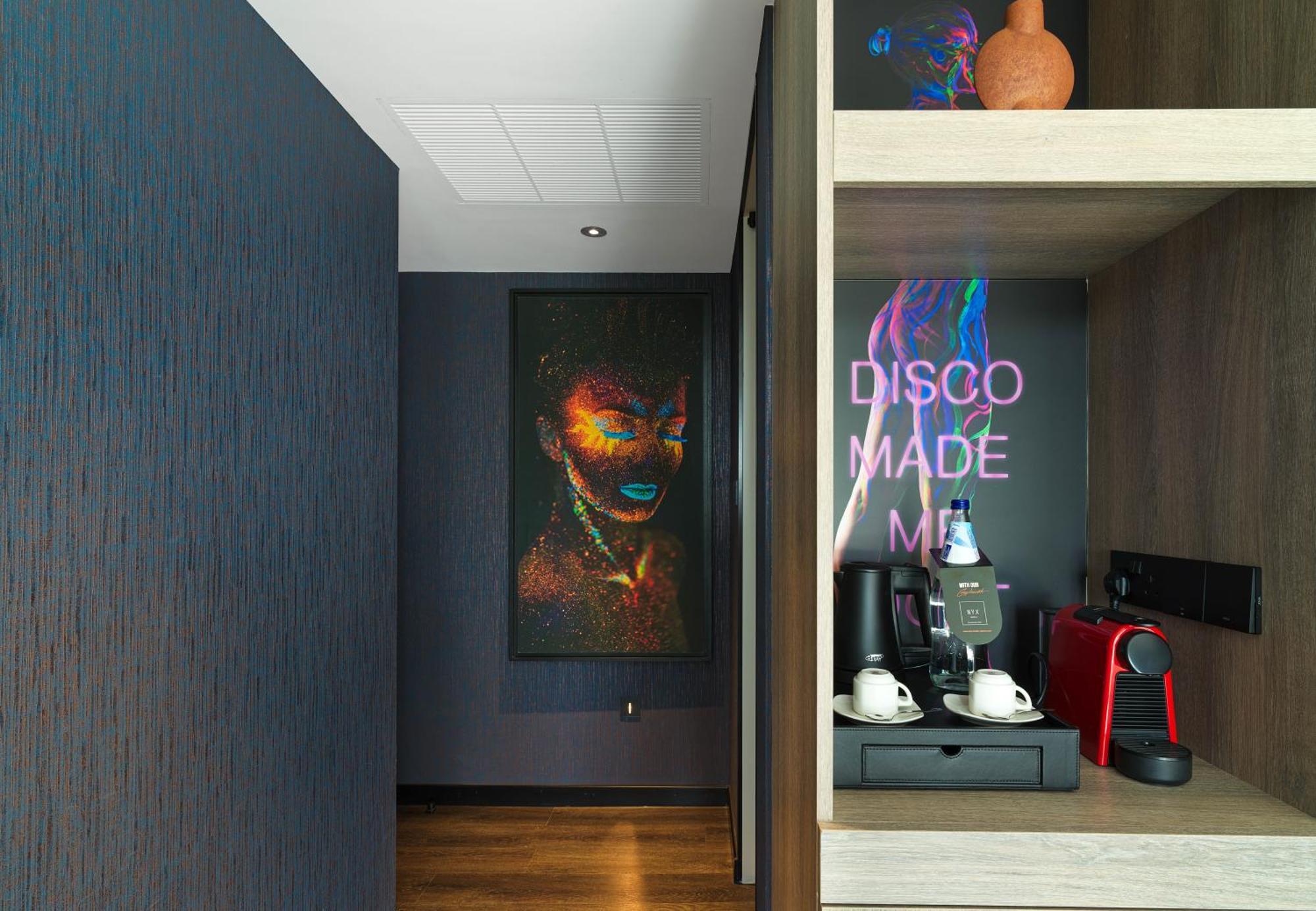 Nyx Hotel Limassol By Leonardo Hotels Экстерьер фото