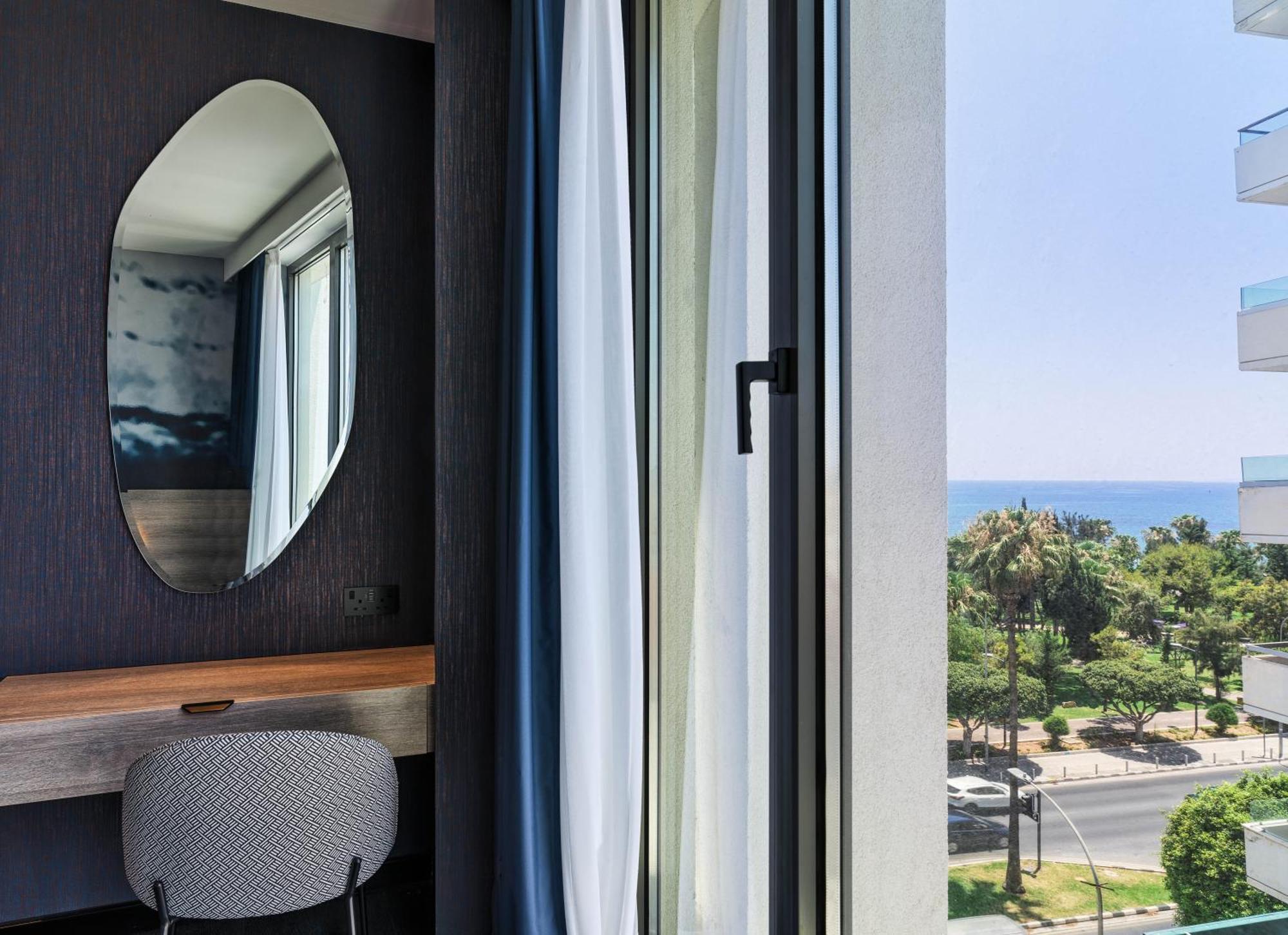 Nyx Hotel Limassol By Leonardo Hotels Номер фото